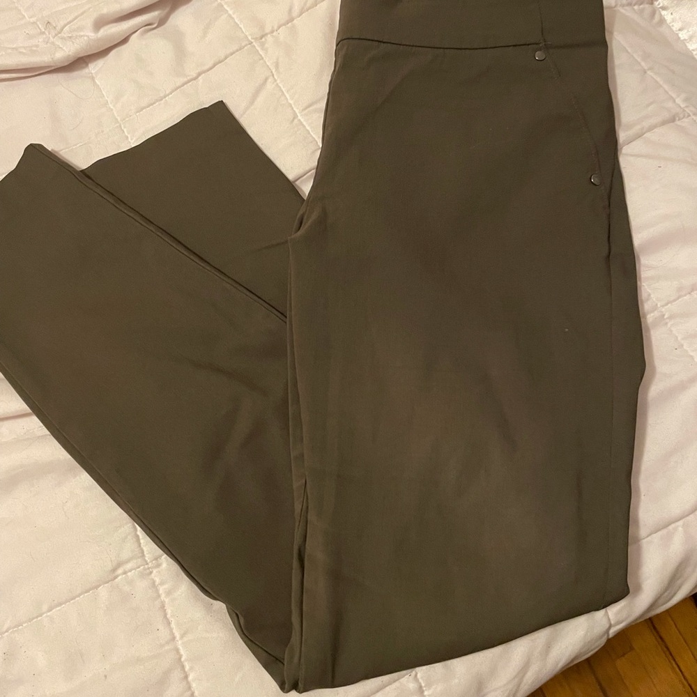 Skinny dress pants